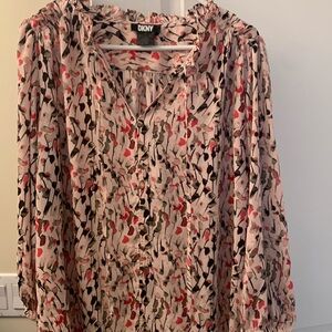 EUC XL DKNY button down blouse